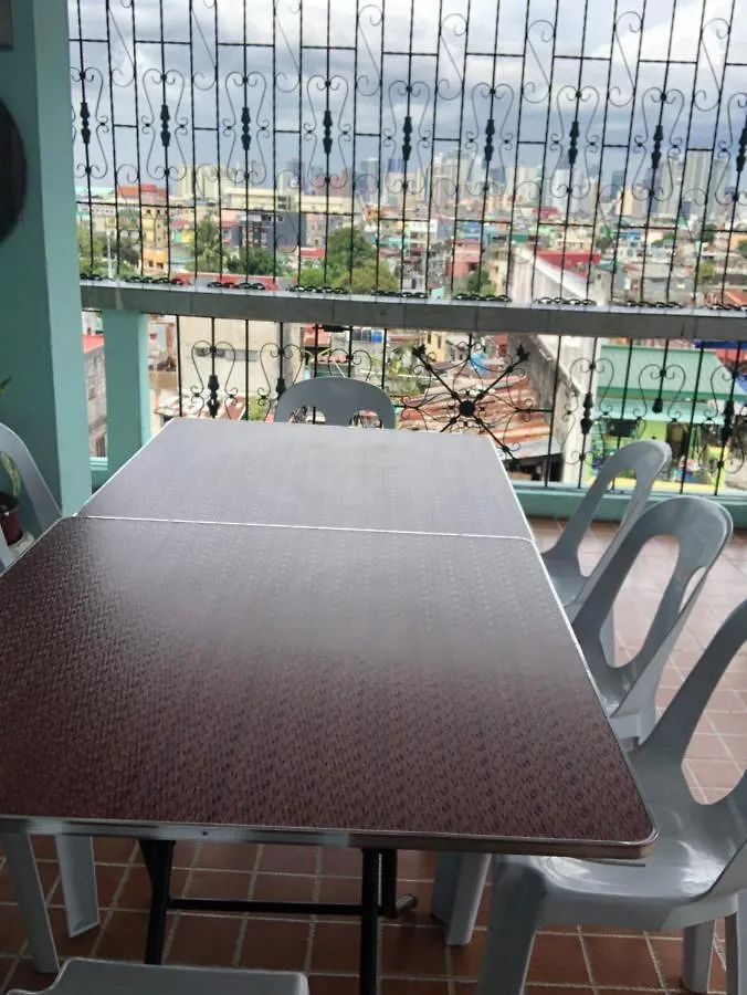 The Mansion - Backpackers Near Airport Apartment Manila 0*,  Philippines