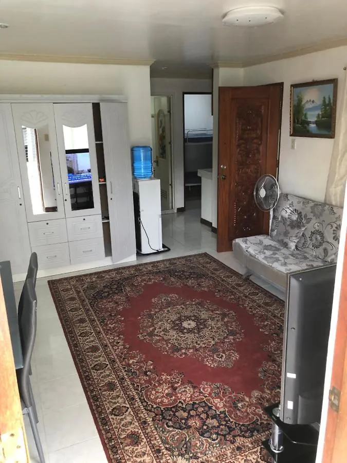 The Mansion - Backpackers Near Airport Apartment Manila 0*,  Philippines