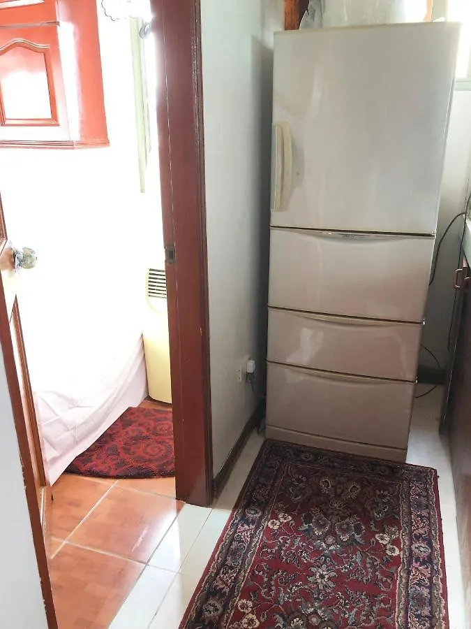 The Mansion - Backpackers Near Airport Apartment Manila 0*,