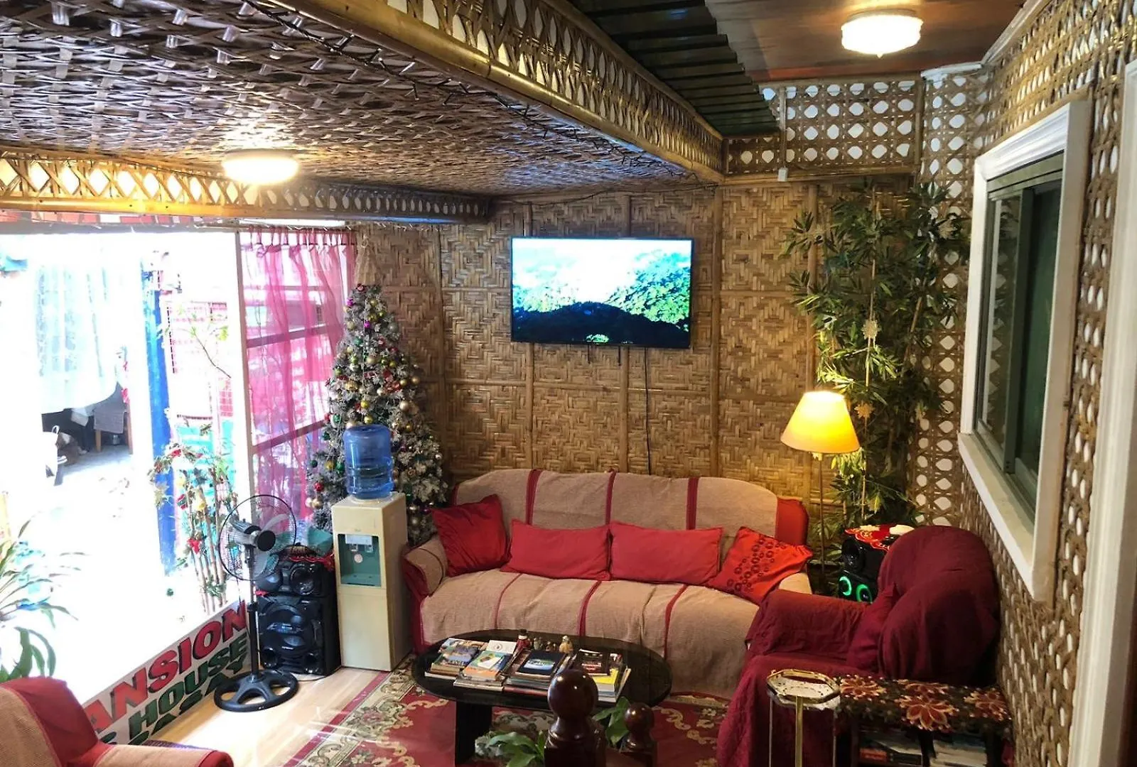 The Mansion - Backpackers Near Airport Apartment Manila Philippines