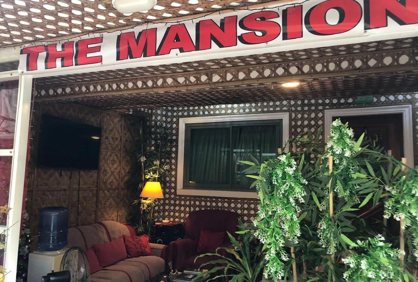 The Mansion - Backpackers Near Airport Apartment Manila 0*,  Philippines